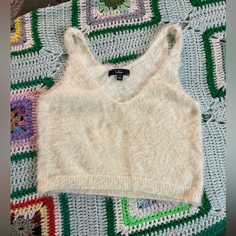 Lulus Fuzzy top